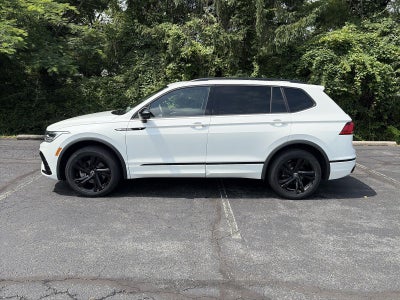 2023 Volkswagen Tiguan 2.0T SE R-Line Black 4MOTION