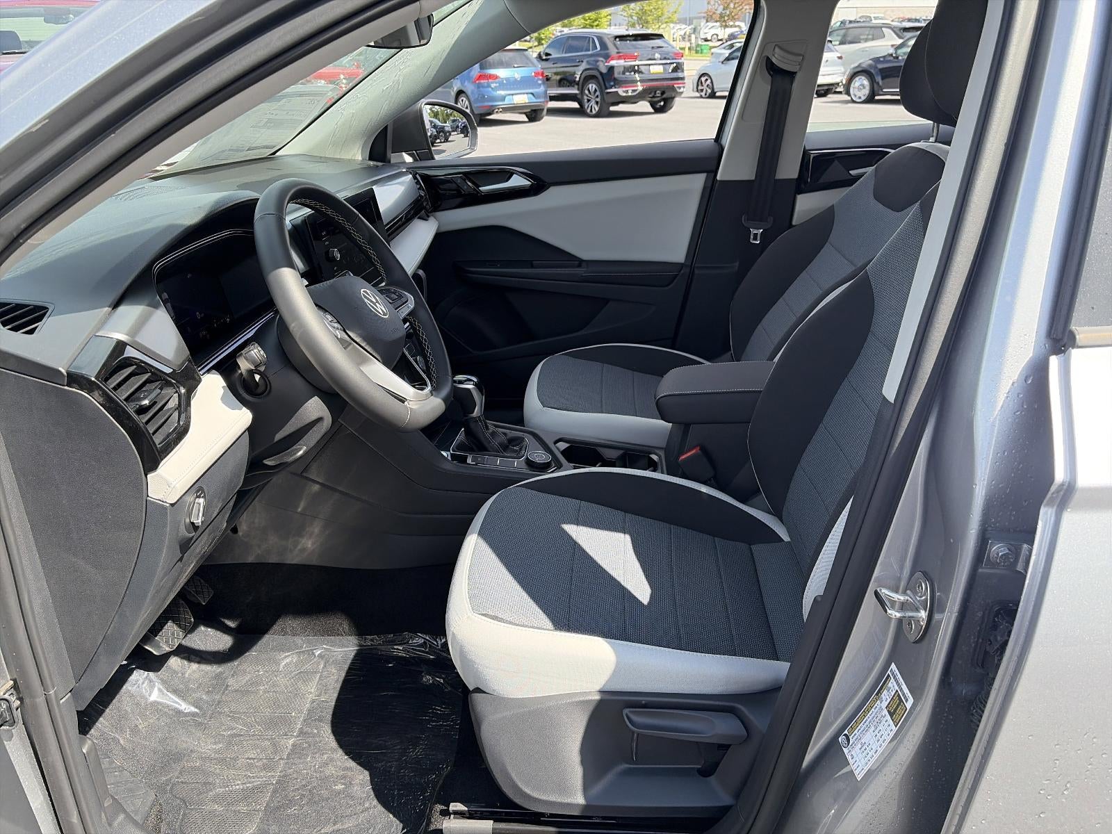 2026 Volkswagen Taos S 4MOTION