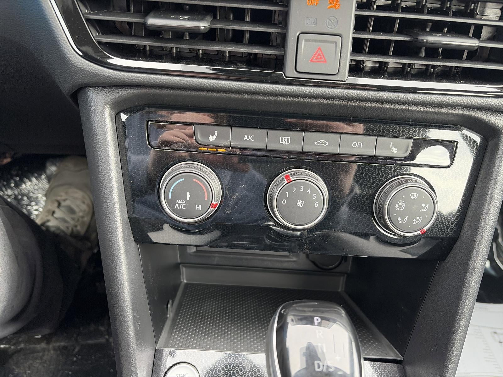 2026 Volkswagen Taos S 4MOTION