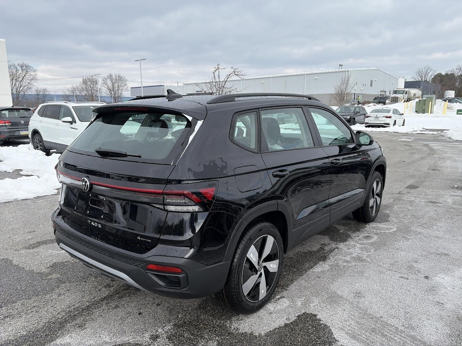 2026 Volkswagen Taos S 4MOTION