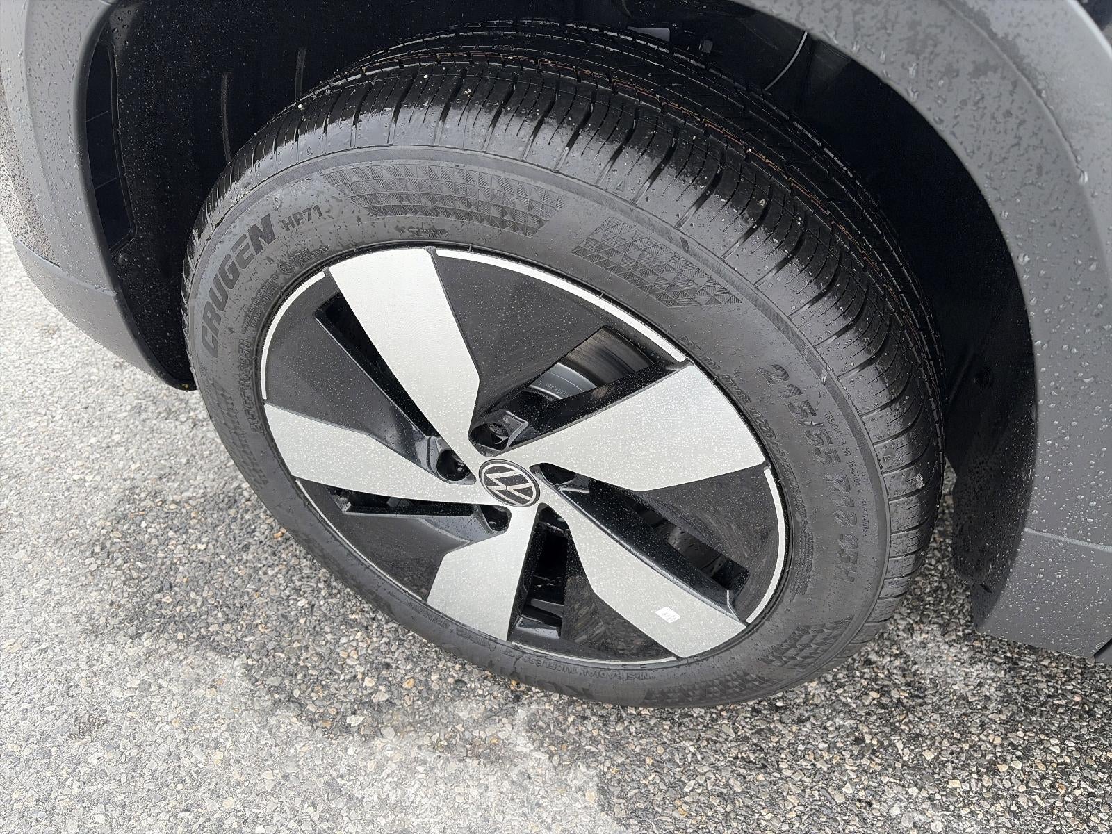 2026 Volkswagen Taos S 4MOTION