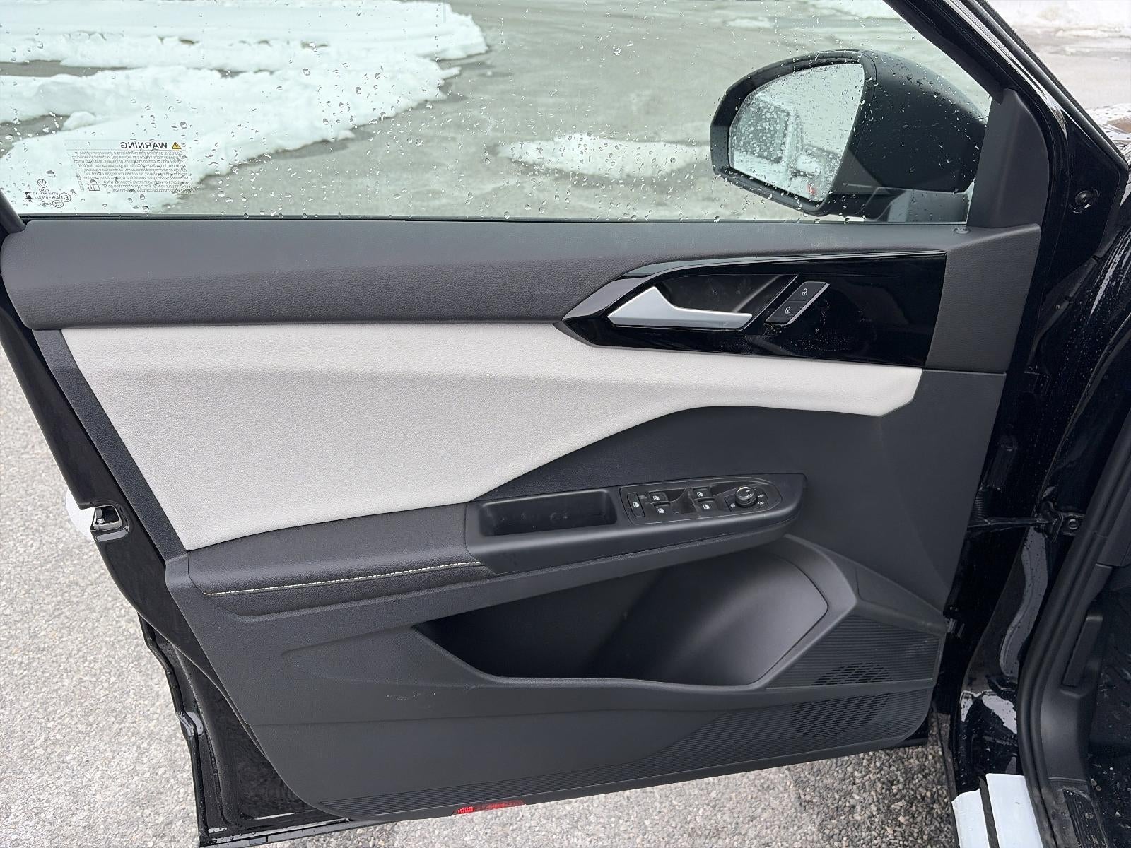 2026 Volkswagen Taos S 4MOTION