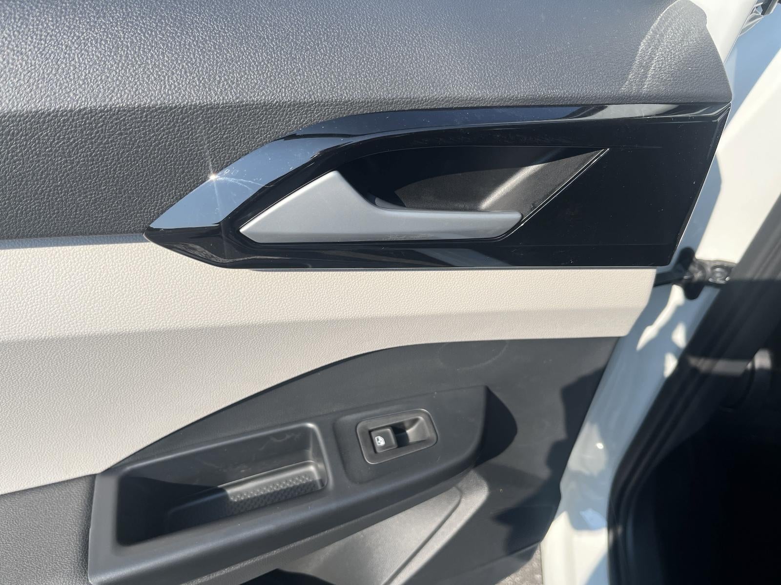 2025 Volkswagen Taos S 4MOTION