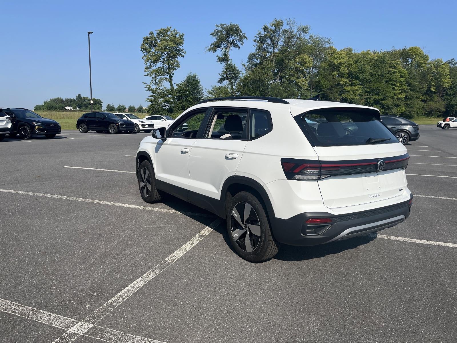 2025 Volkswagen Taos S 4MOTION