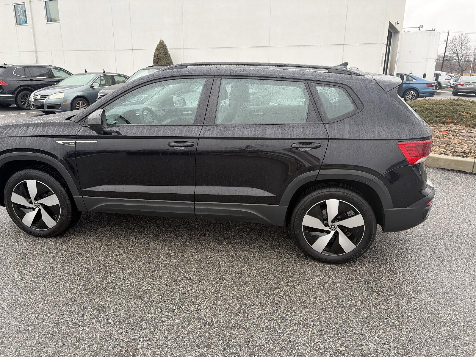 2024 Volkswagen Taos S 4MOTION