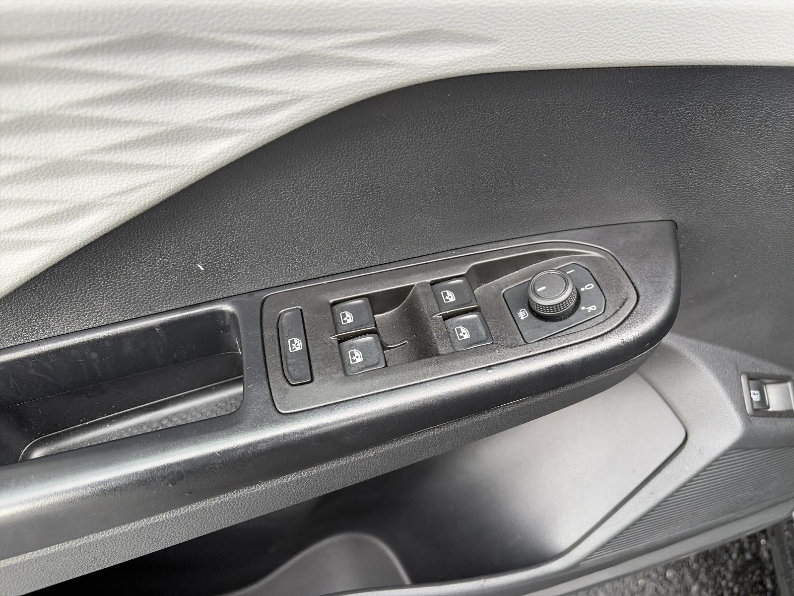 2024 Volkswagen Taos S 4MOTION