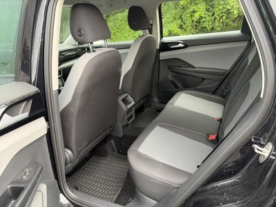 2024 Volkswagen Taos S 4MOTION