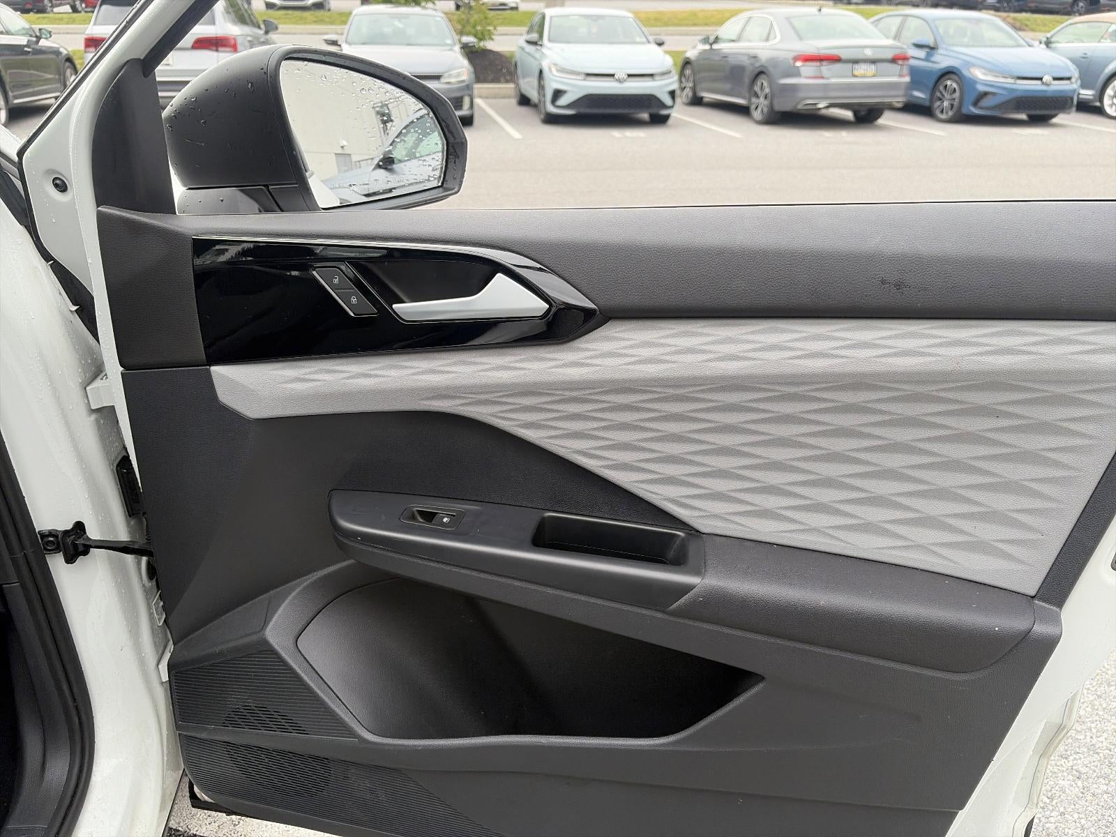 2023 Volkswagen Taos S FWD