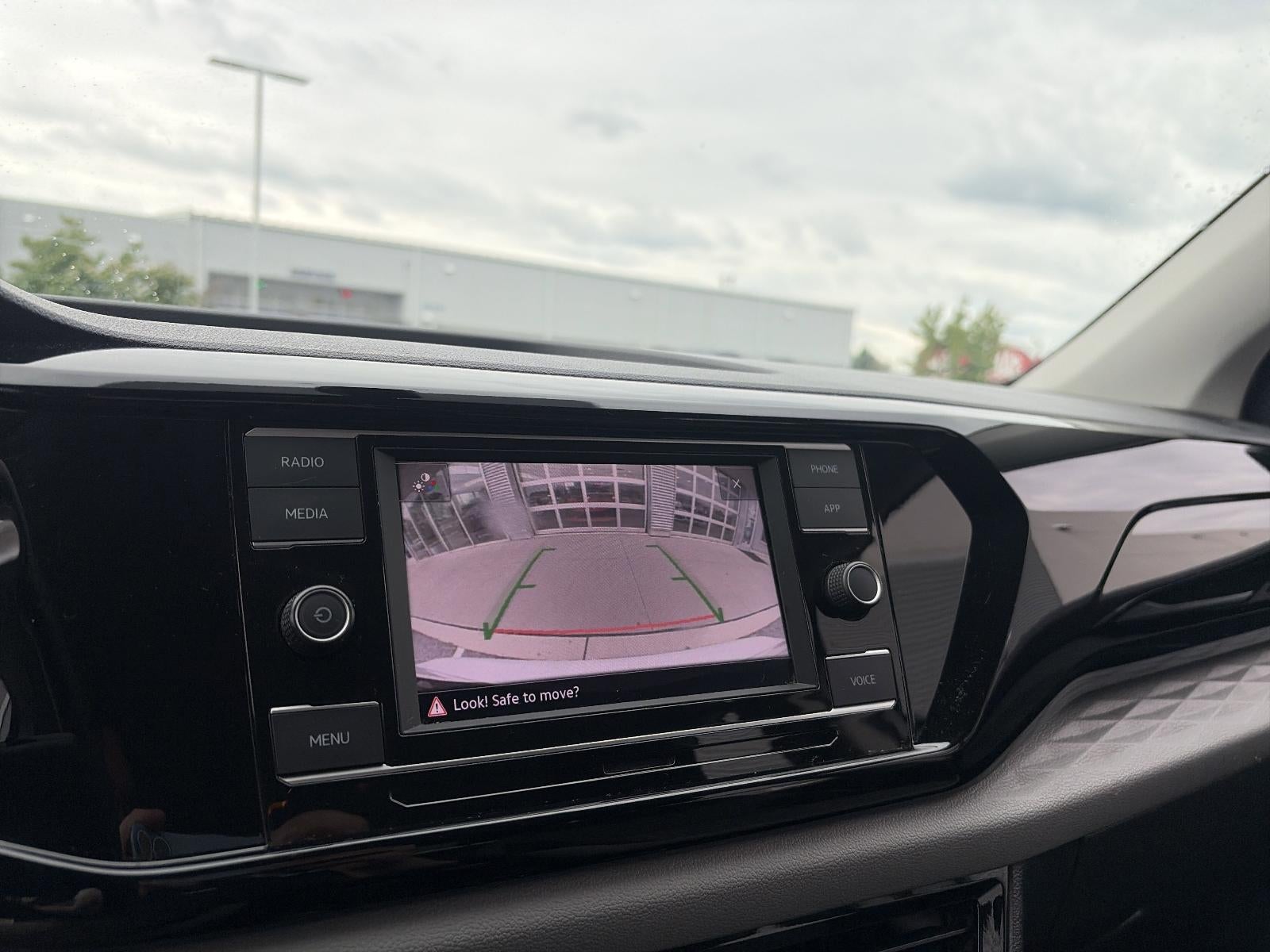 2023 Volkswagen Taos S FWD