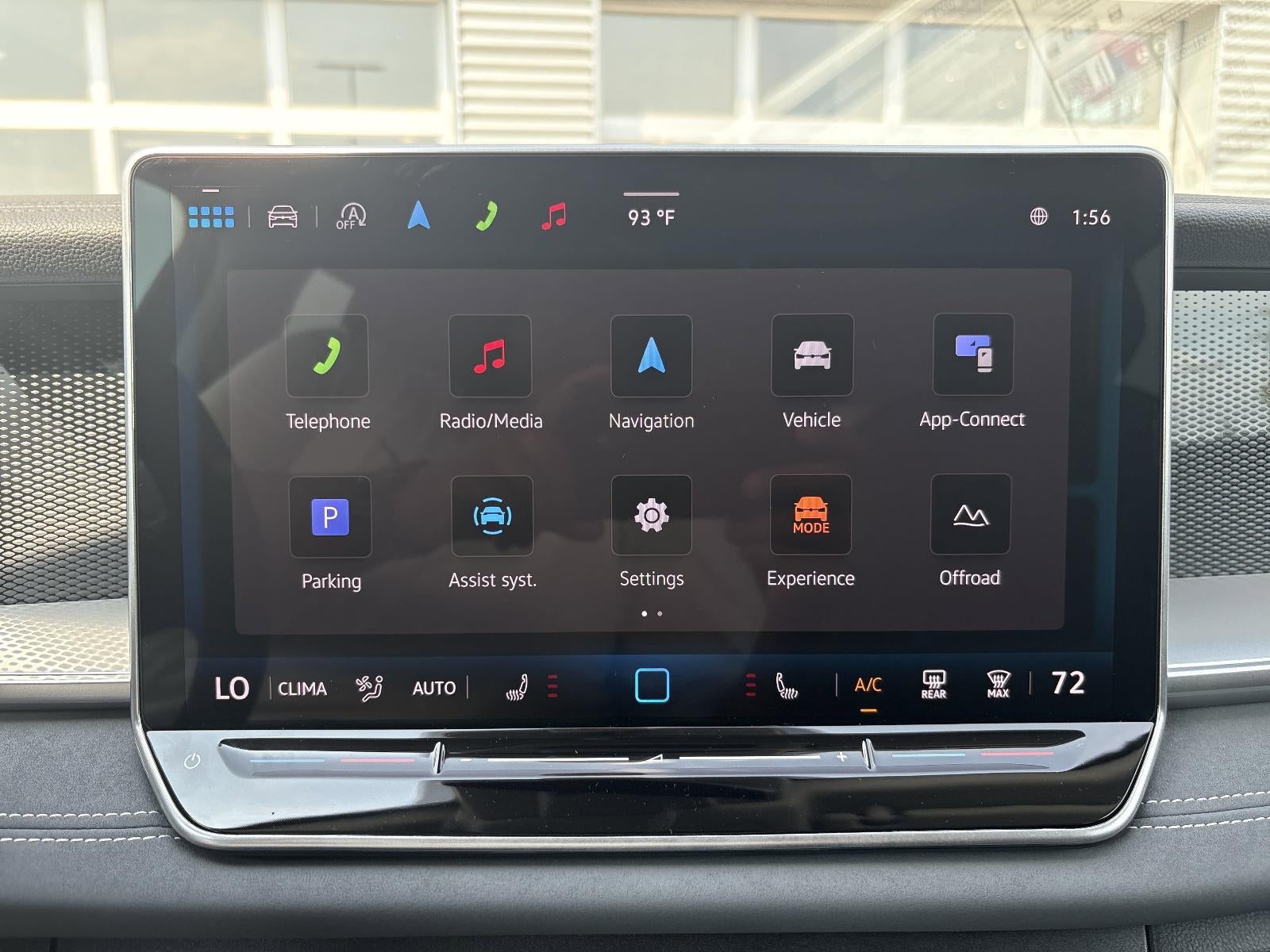 2025 Volkswagen Tiguan 2.0T SE 4MOTION