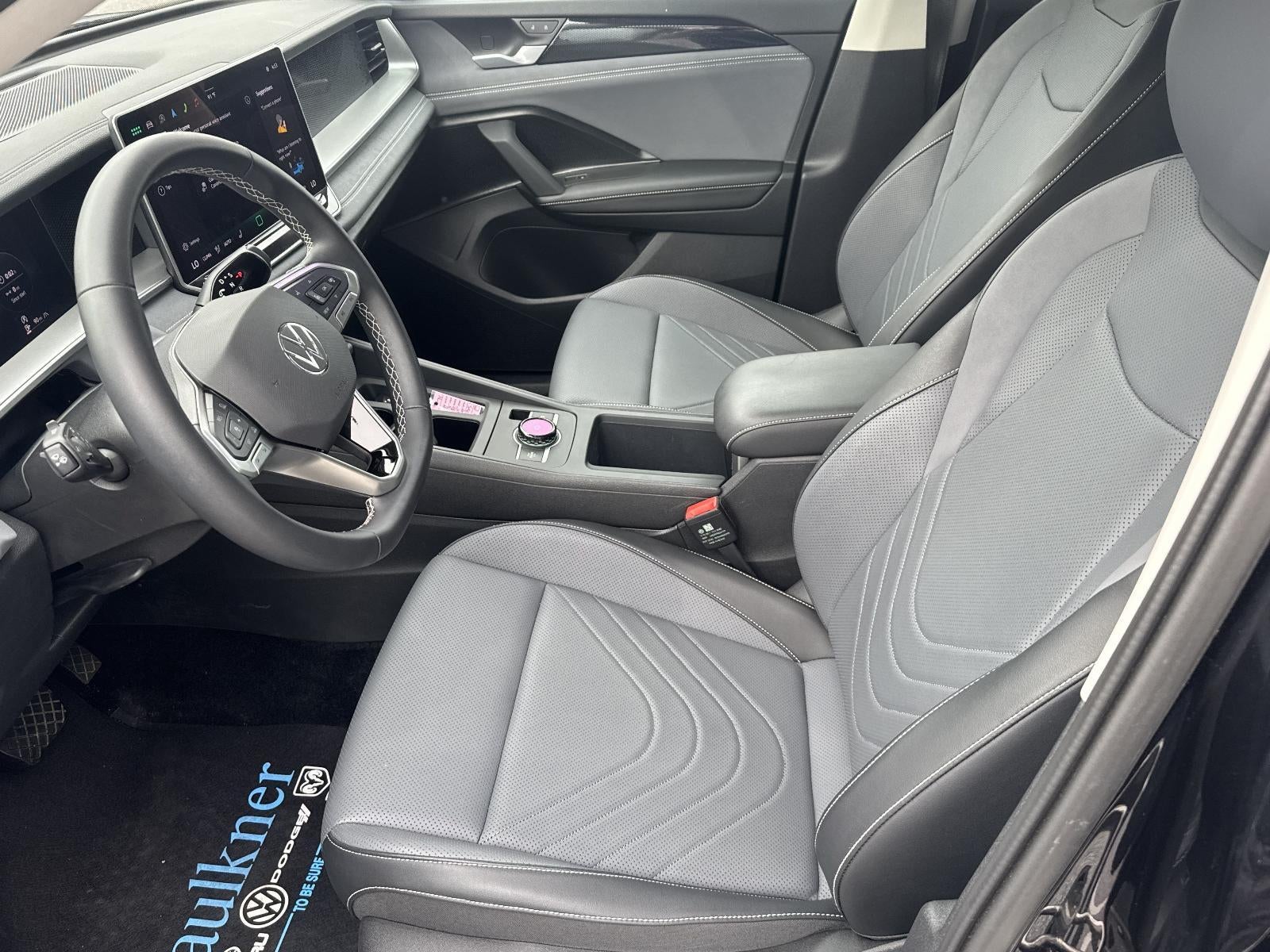 2025 Volkswagen Tiguan 2.0T SE 4MOTION