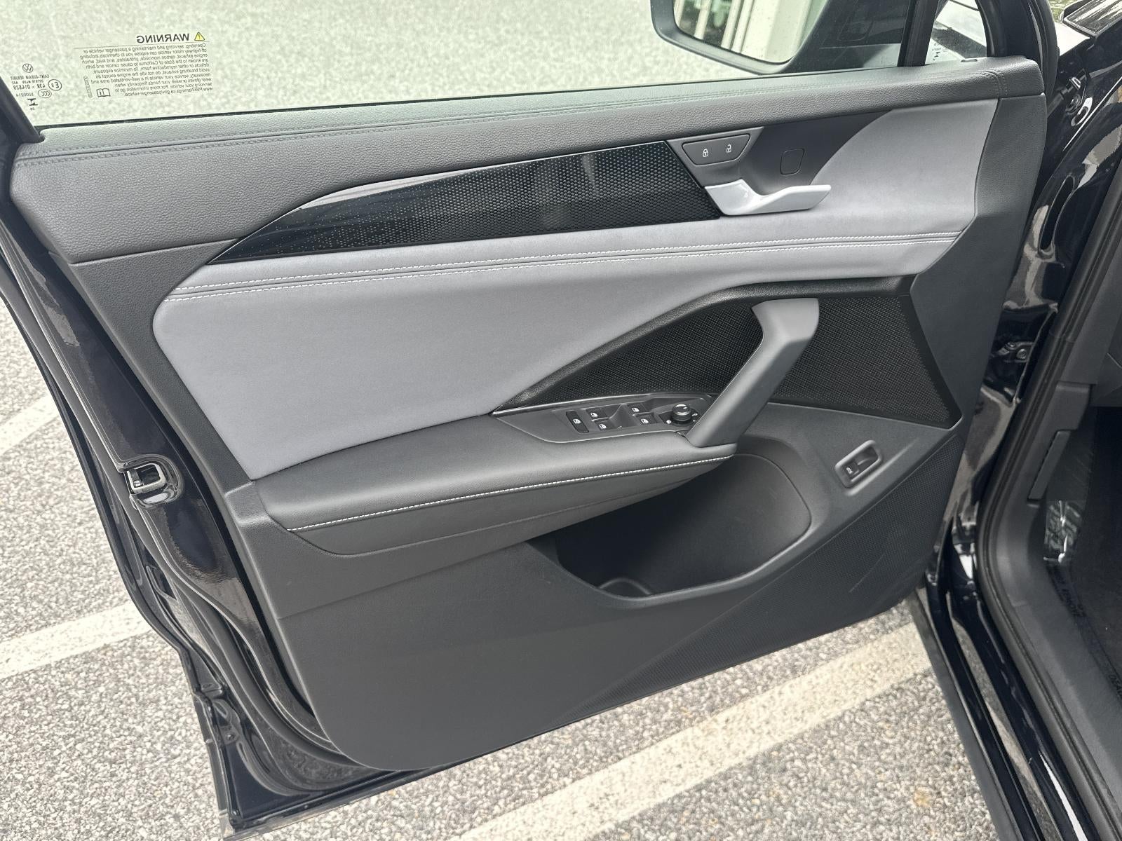 2025 Volkswagen Tiguan 2.0T SE 4MOTION