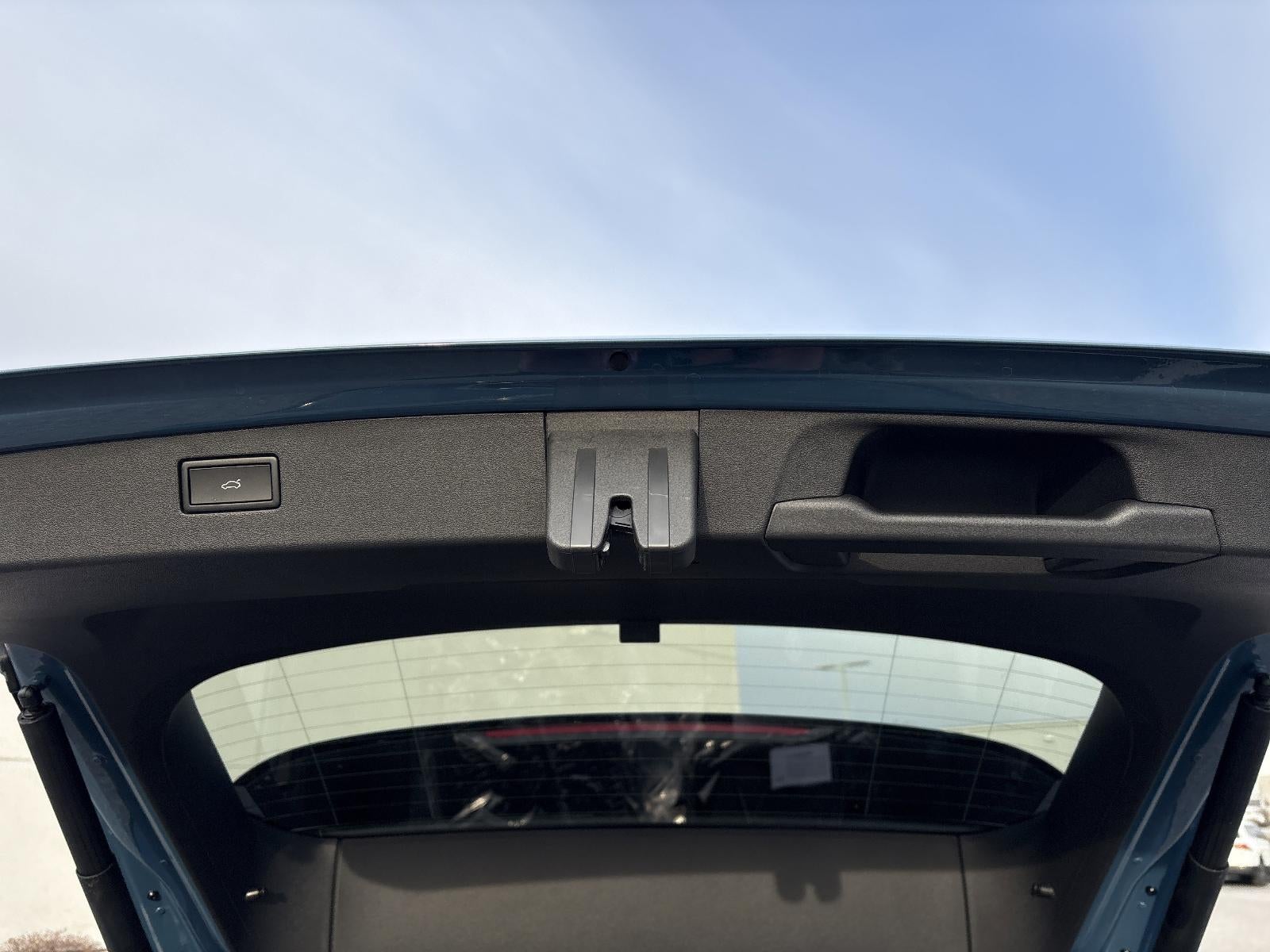 2026 Volkswagen Tiguan 2.0T SE R-Line Black 4MOTION