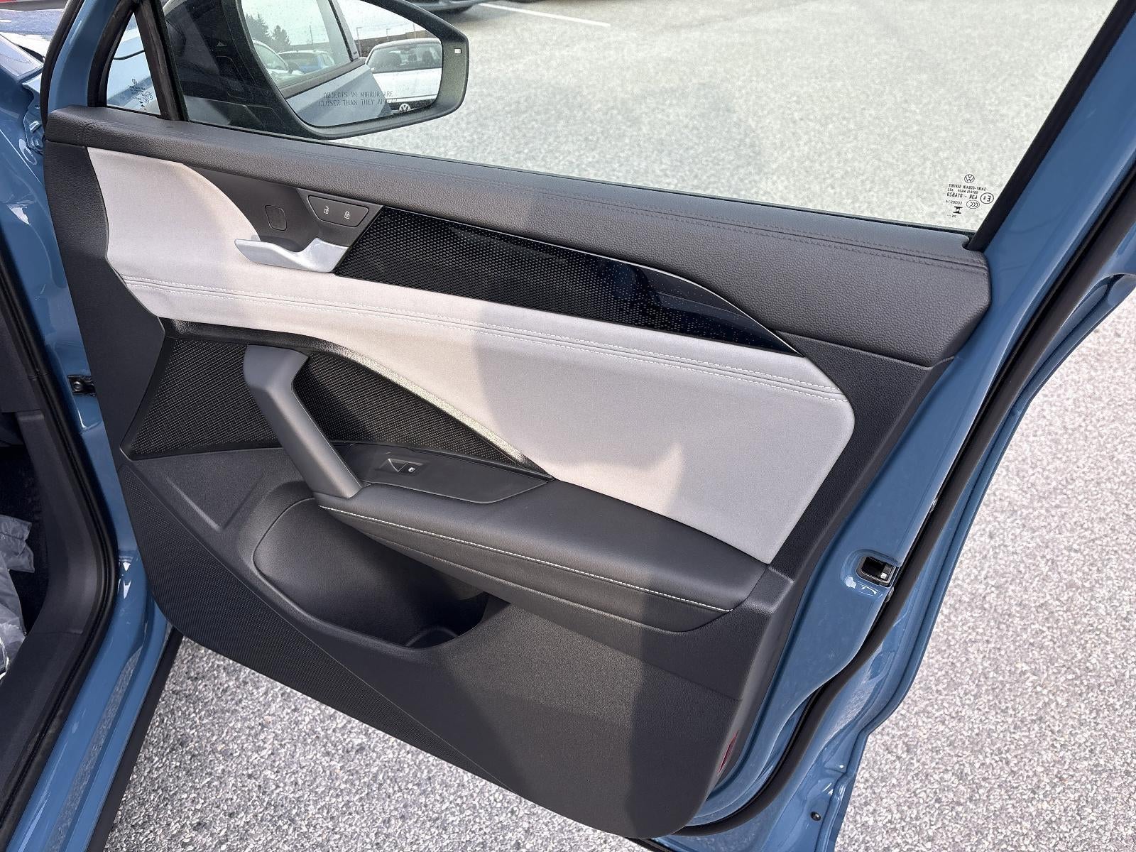 2026 Volkswagen Tiguan 2.0T SE R-Line Black 4MOTION