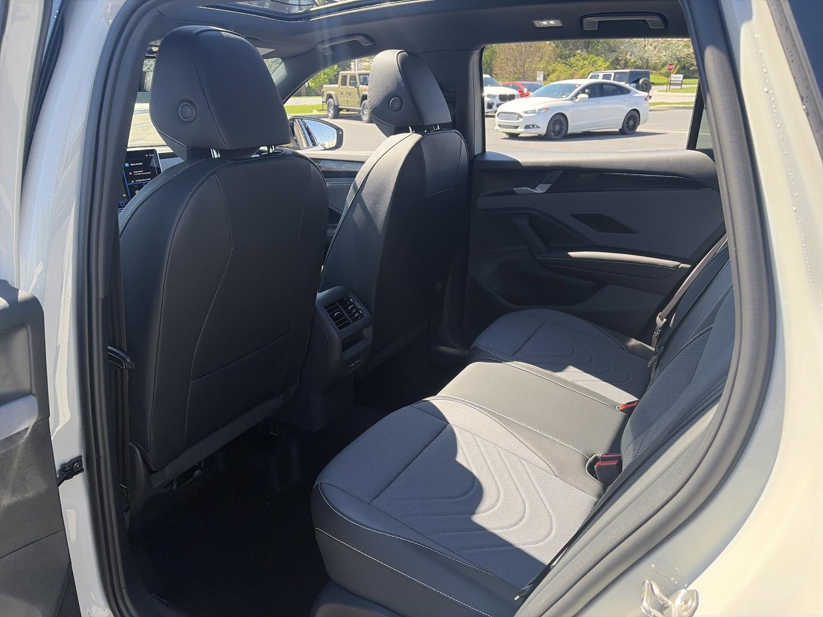 2026 Volkswagen Tiguan SE R-Line Black 4MOTION