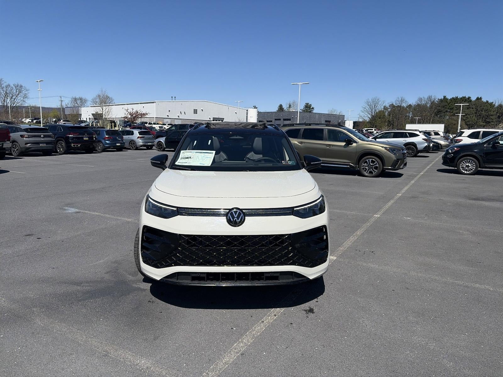 2026 Volkswagen Tiguan SE R-Line Black 4MOTION