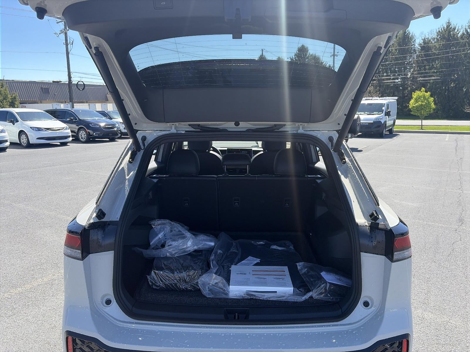 2026 Volkswagen Tiguan SE R-Line Black 4MOTION
