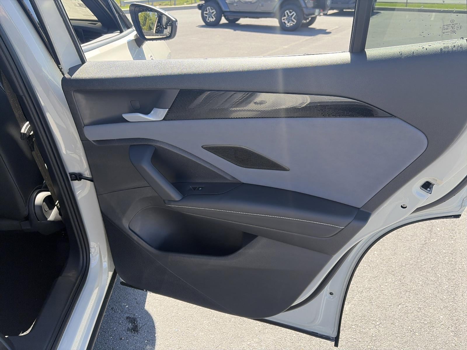 2026 Volkswagen Tiguan SE R-Line Black 4MOTION