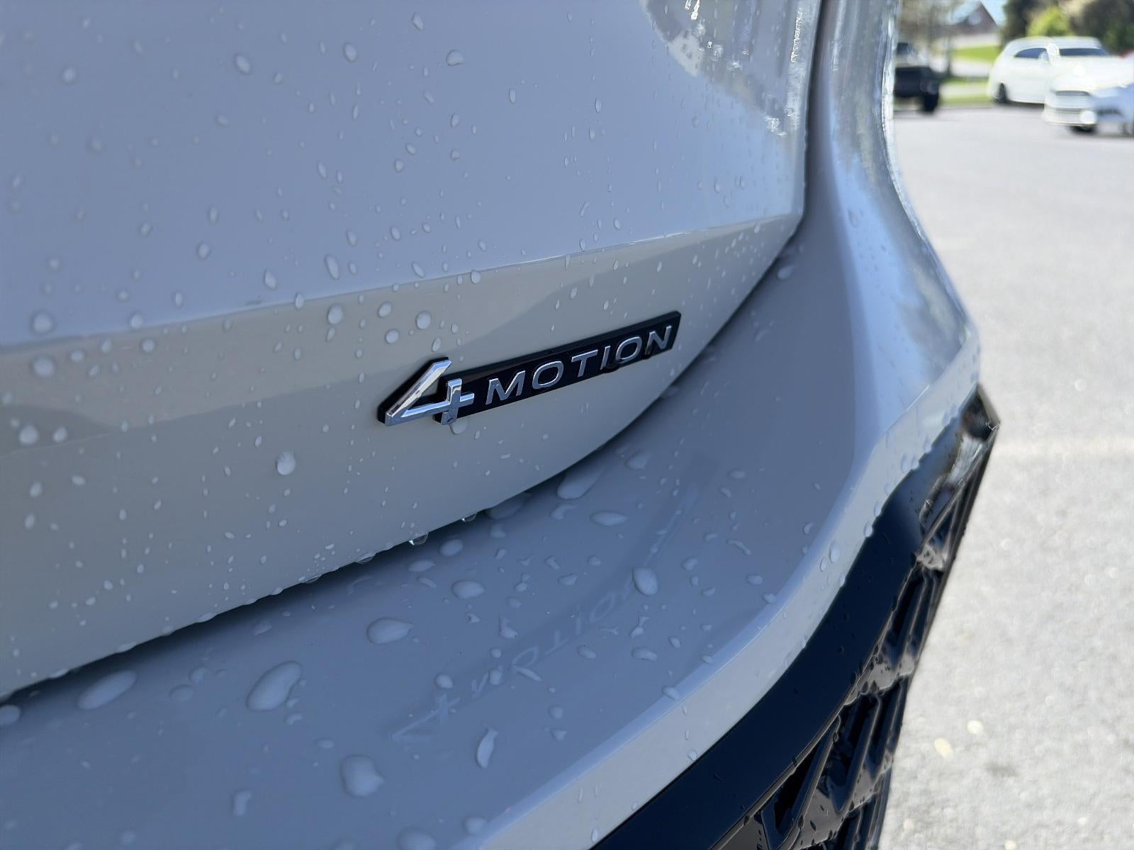 2026 Volkswagen Tiguan SE R-Line Black 4MOTION