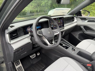 2026 Volkswagen Tiguan SE R-Line Black 4MOTION