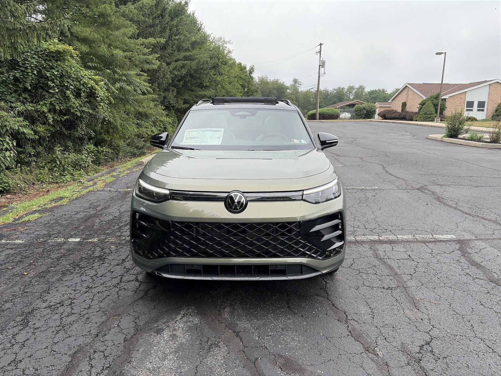 2026 Volkswagen Tiguan SE R-Line Black 4MOTION