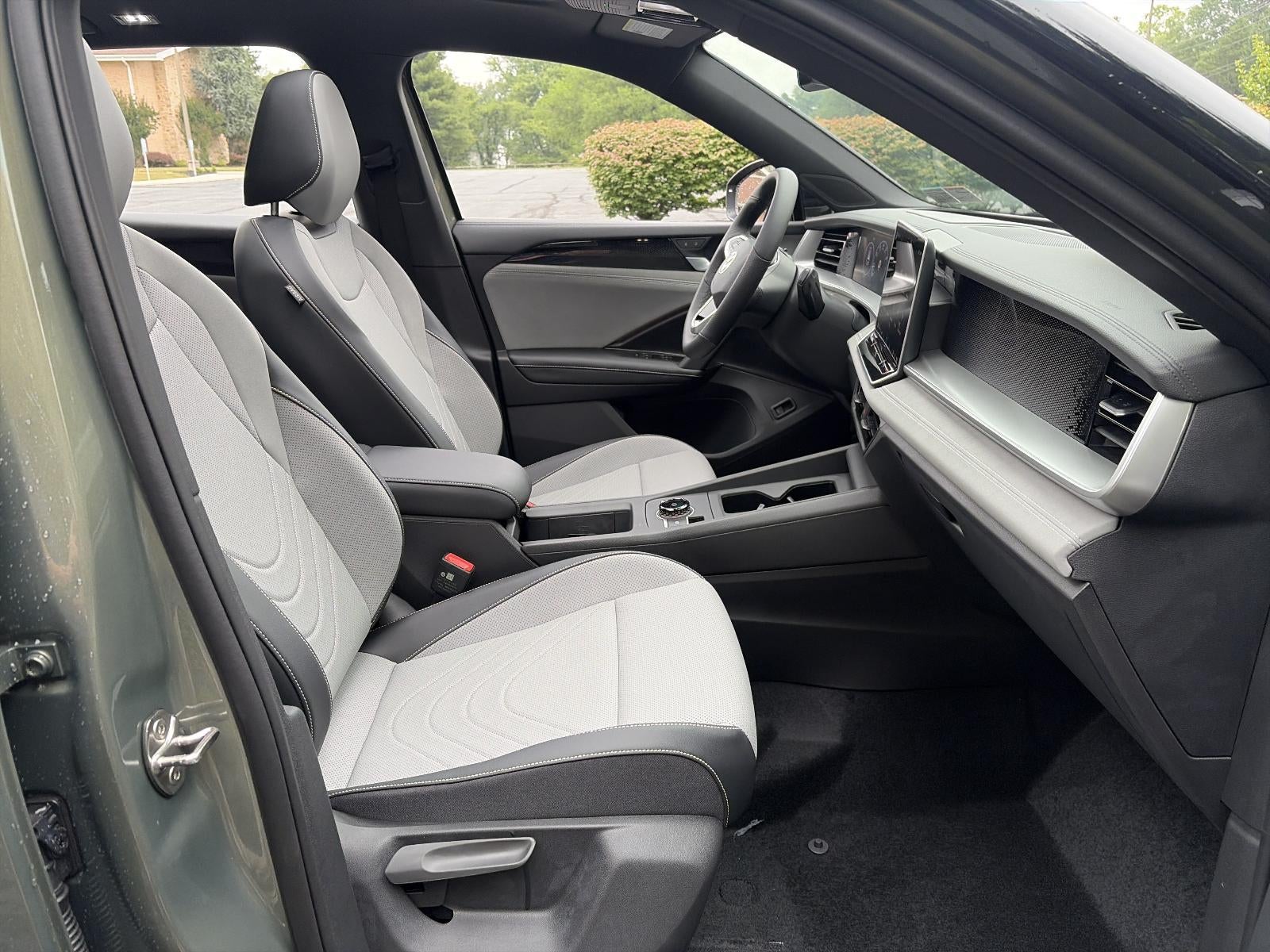 2026 Volkswagen Tiguan SE R-Line Black 4MOTION