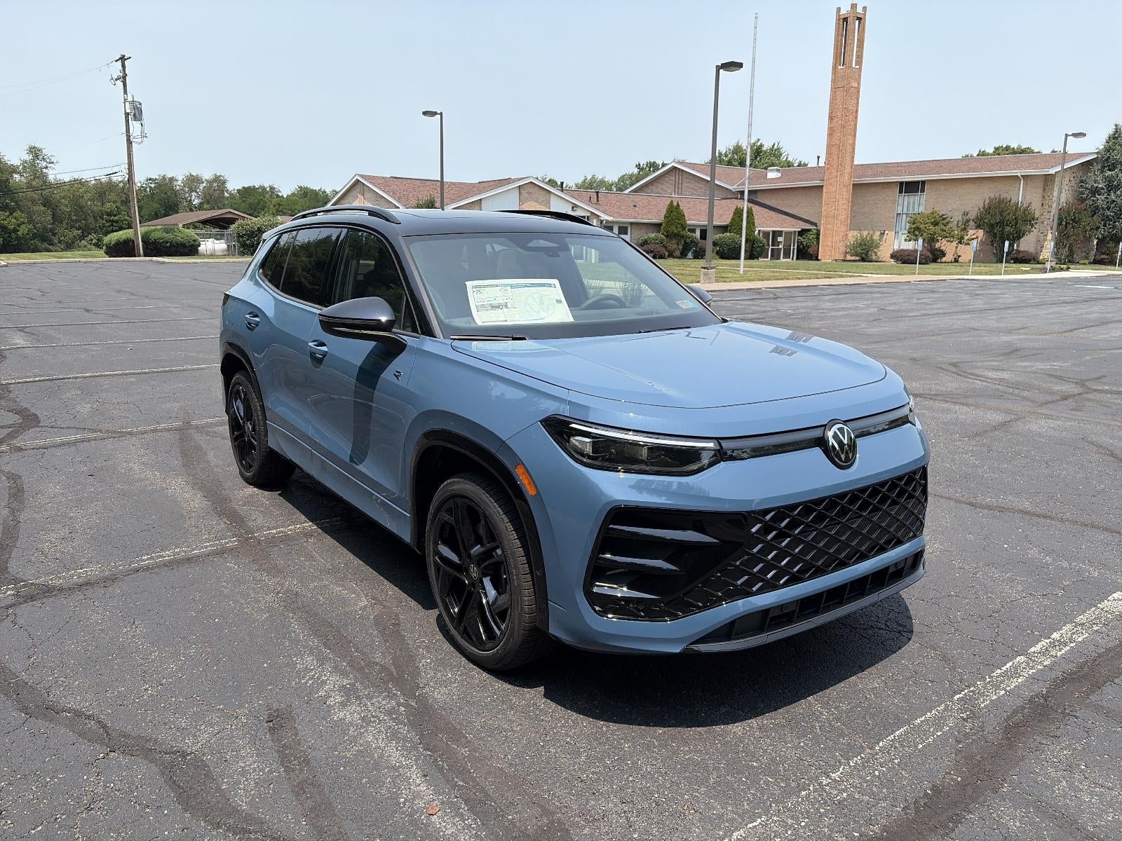 2026 Volkswagen Tiguan SE R-Line Black 4MOTION