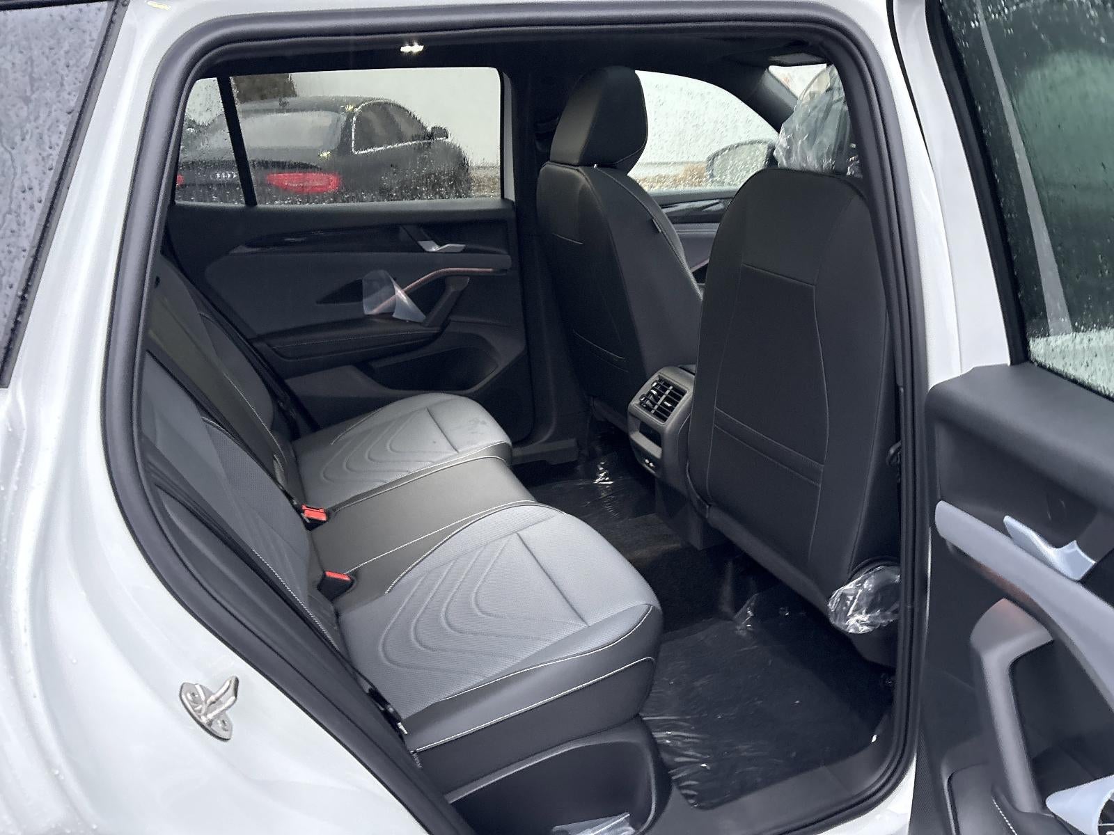 2026 Volkswagen Tiguan 2.0T SE R-Line Black 4MOTION