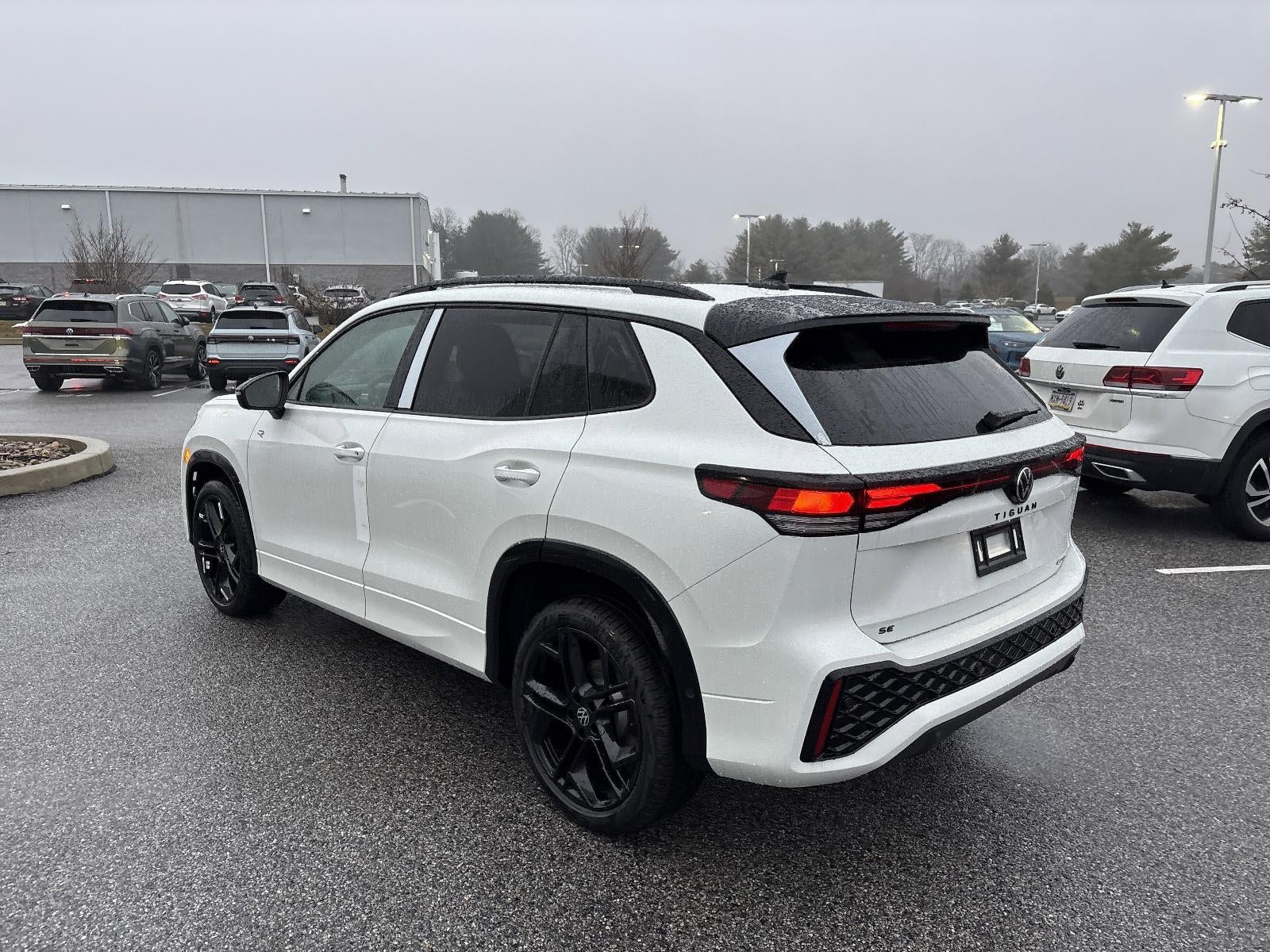 2026 Volkswagen Tiguan 2.0T SE R-Line Black 4MOTION