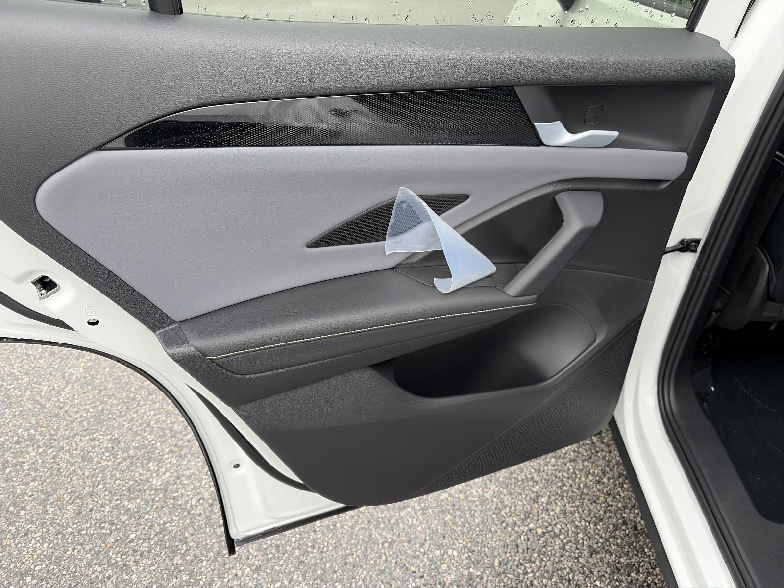 2026 Volkswagen Tiguan SE R-Line Black 4MOTION