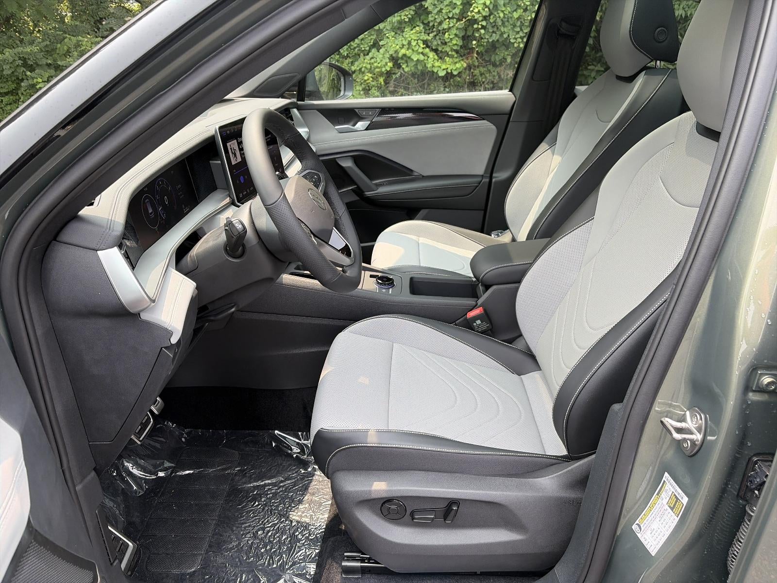 2026 Volkswagen Tiguan SE R-Line Black 4MOTION