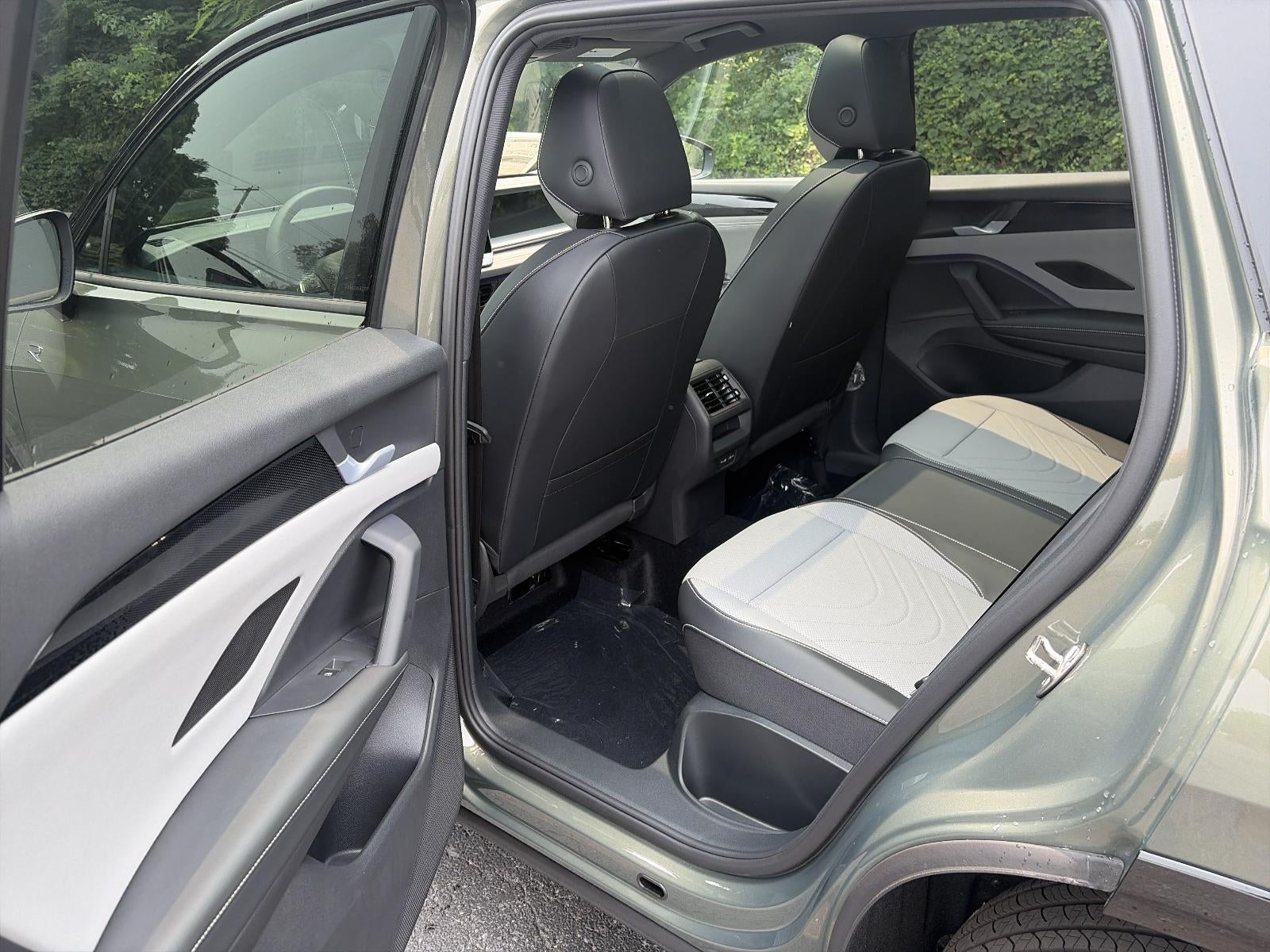 2026 Volkswagen Tiguan SE R-Line Black 4MOTION