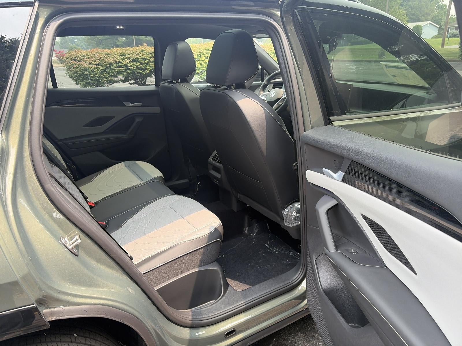 2026 Volkswagen Tiguan SE R-Line Black 4MOTION