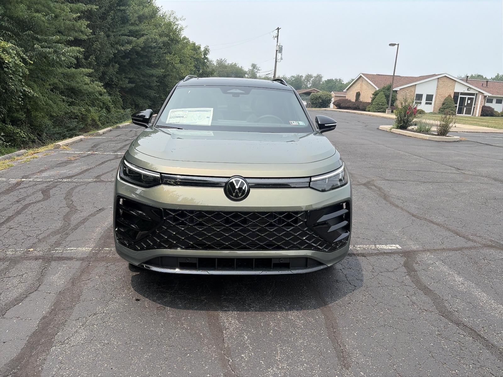 2026 Volkswagen Tiguan SE R-Line Black 4MOTION
