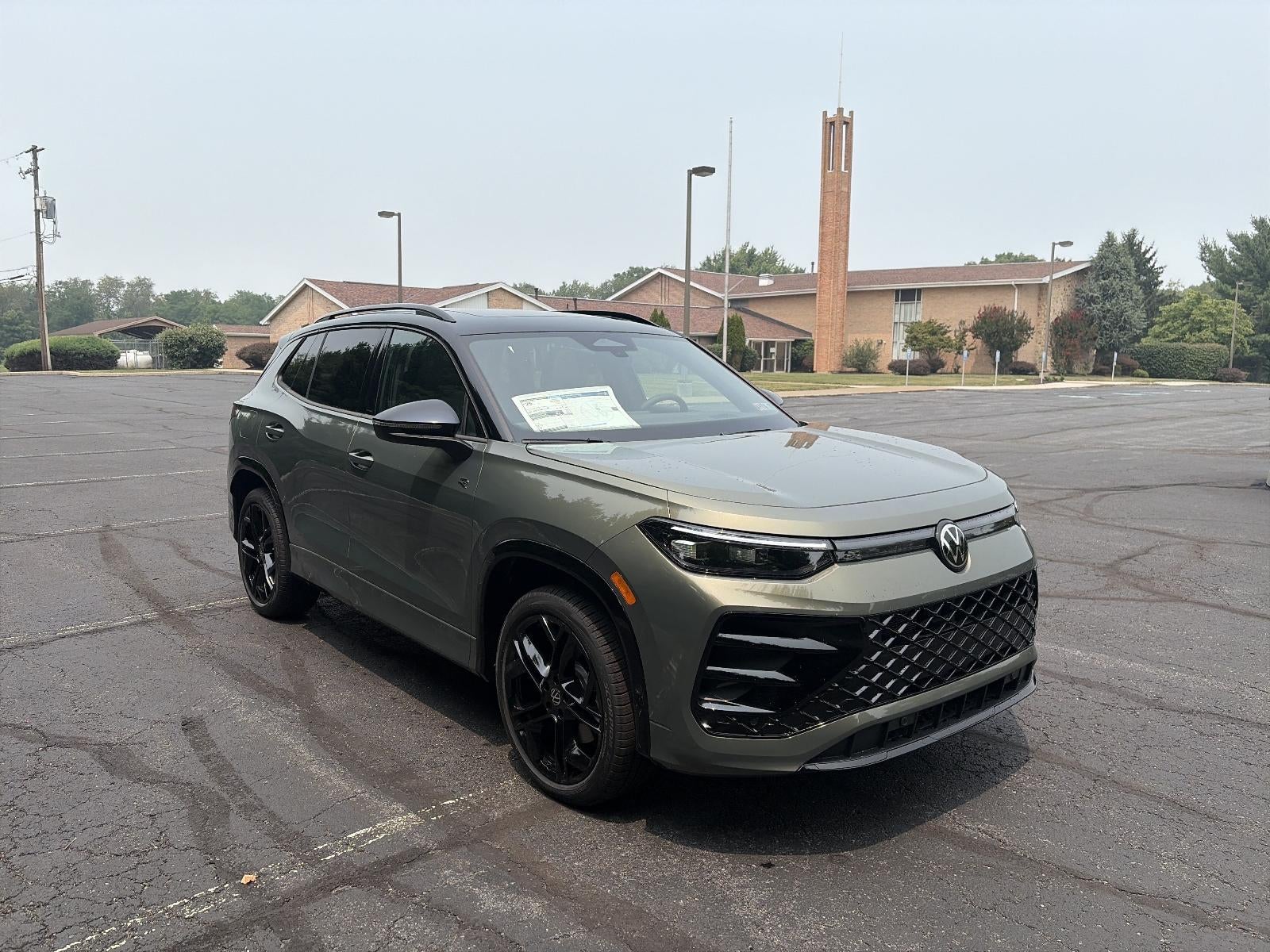 2026 Volkswagen Tiguan SE R-Line Black 4MOTION