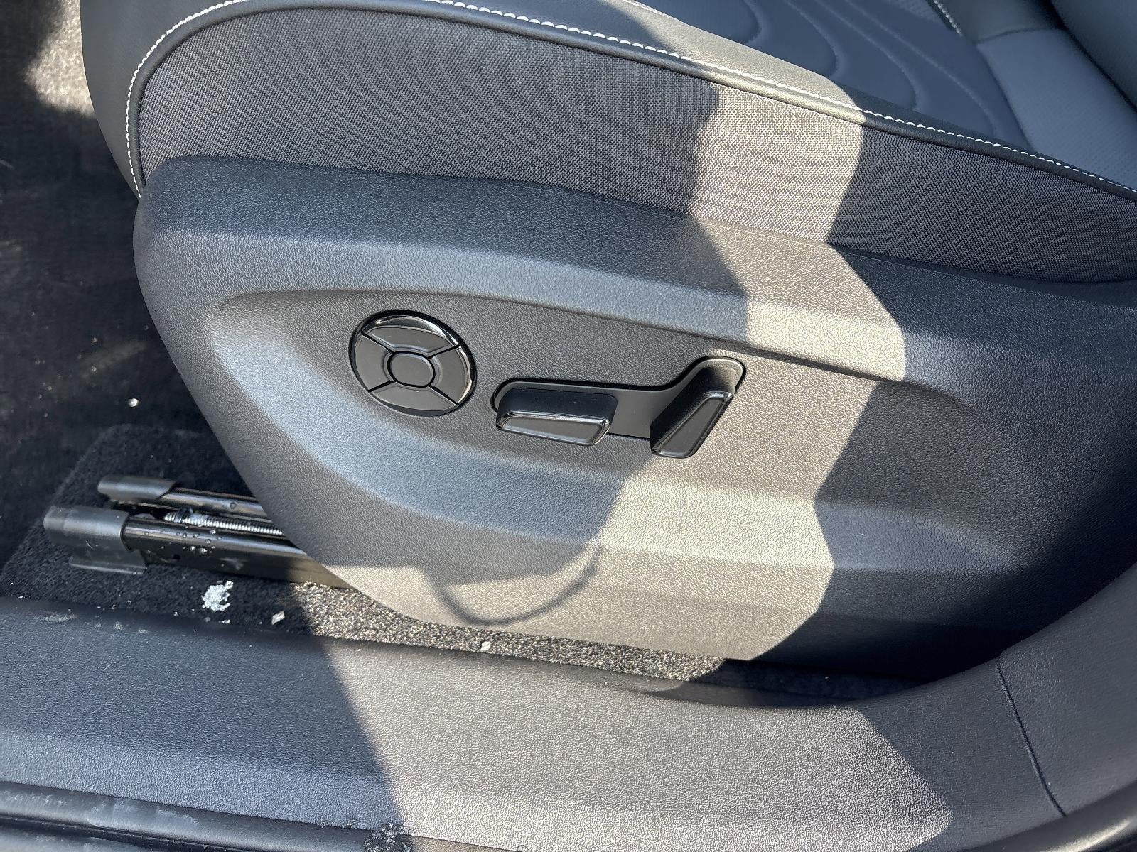 2026 Volkswagen Tiguan 2.0T SE R-Line Black 4MOTION