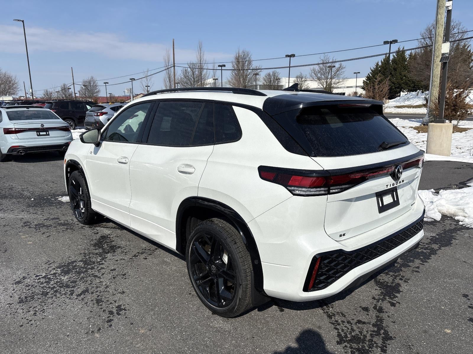 2026 Volkswagen Tiguan 2.0T SE R-Line Black 4MOTION