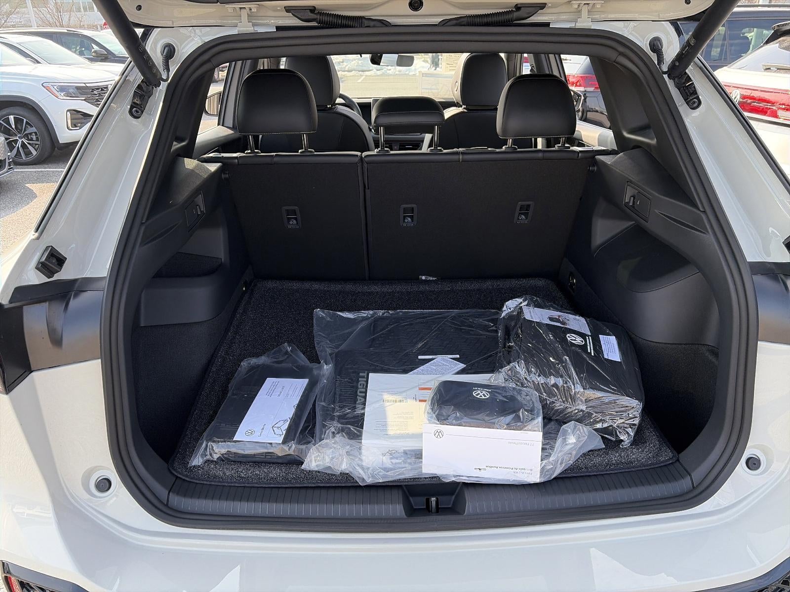 2026 Volkswagen Tiguan 2.0T SE R-Line Black 4MOTION