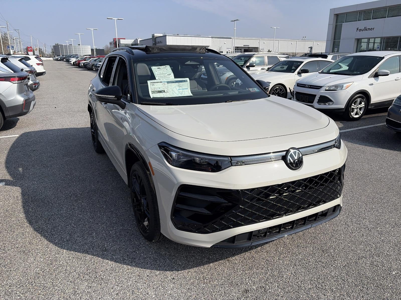 2026 Volkswagen Tiguan 2.0T SE R-Line Black 4MOTION