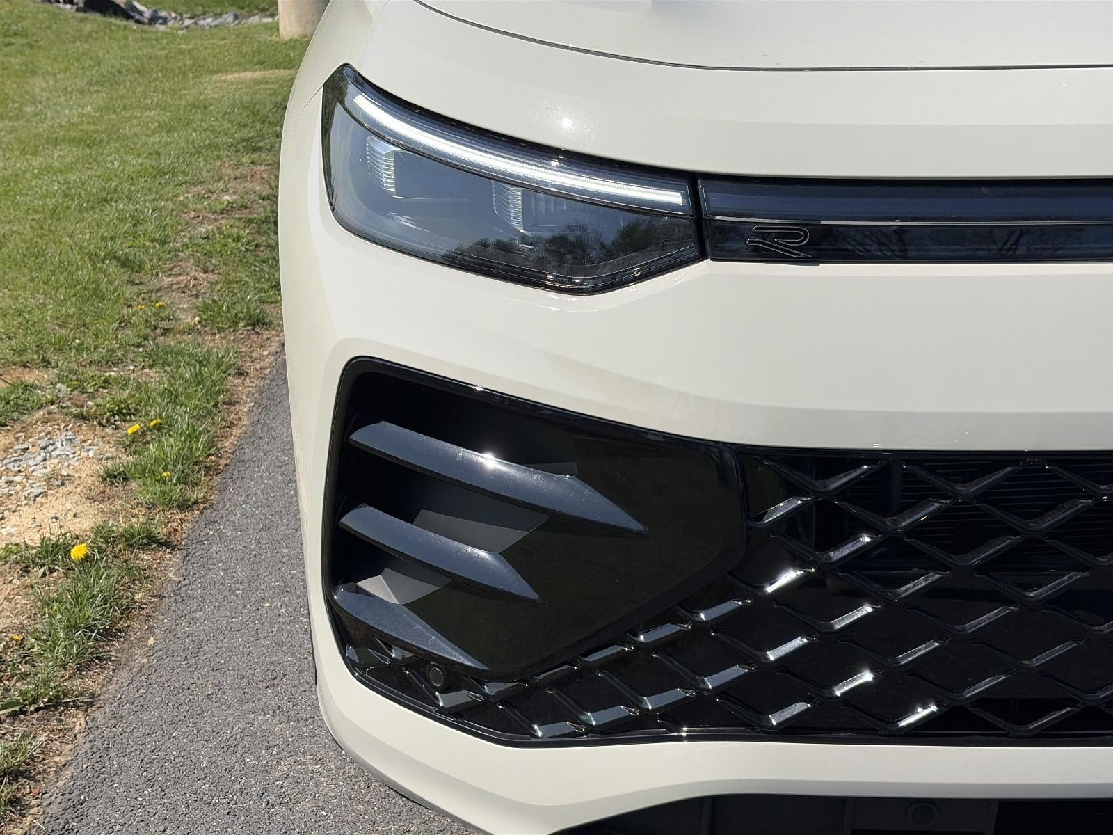 2026 Volkswagen Tiguan SE R-Line Black 4MOTION