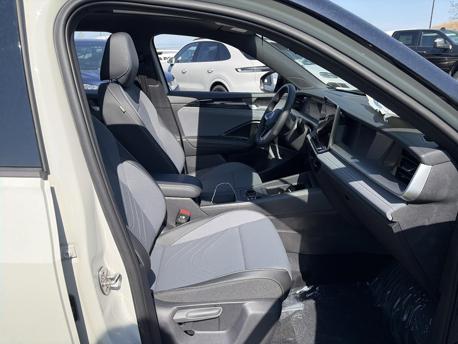 2026 Volkswagen Tiguan SE R-Line Black 4MOTION