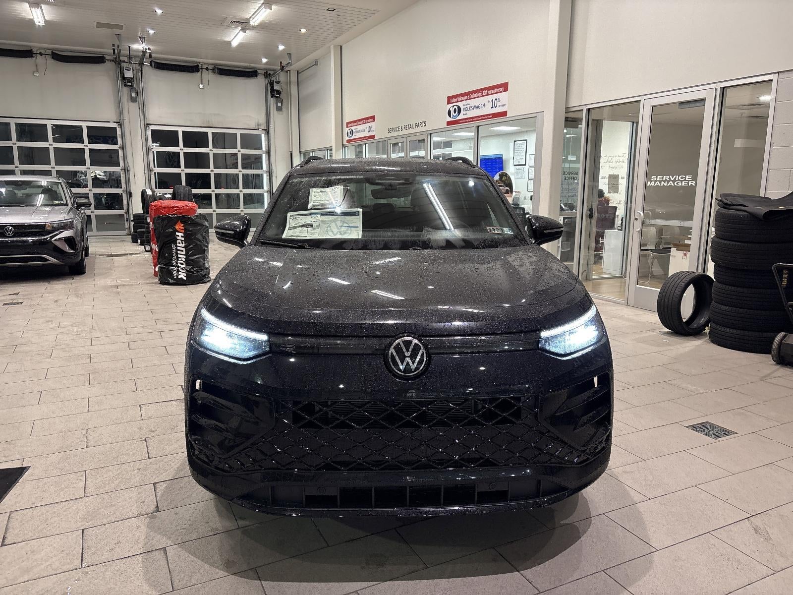 2026 Volkswagen Tiguan SE R-Line Black 4MOTION