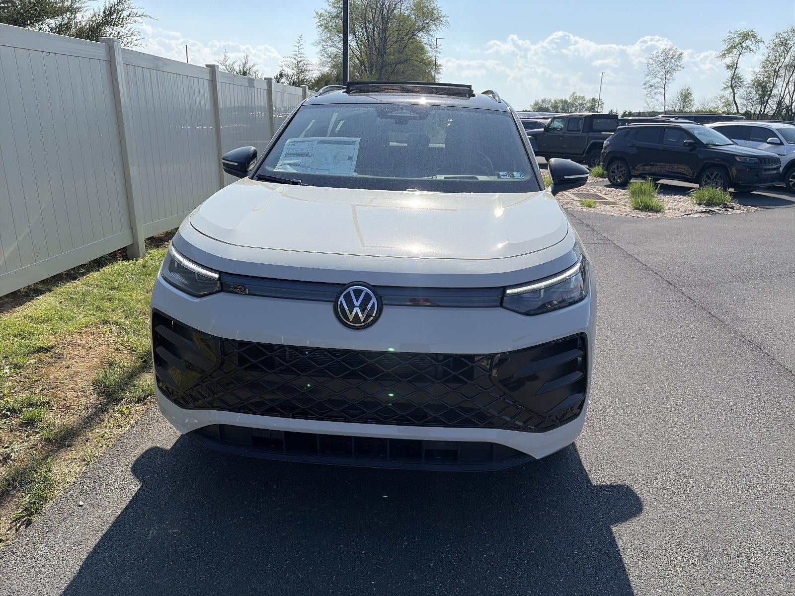 2026 Volkswagen Tiguan SE R-Line Black 4MOTION