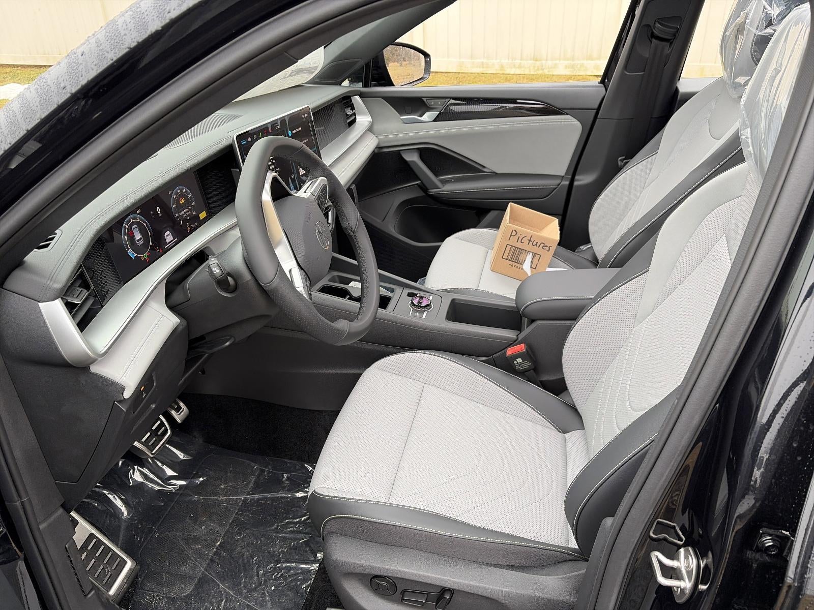2026 Volkswagen Tiguan SE R-Line Black 4MOTION