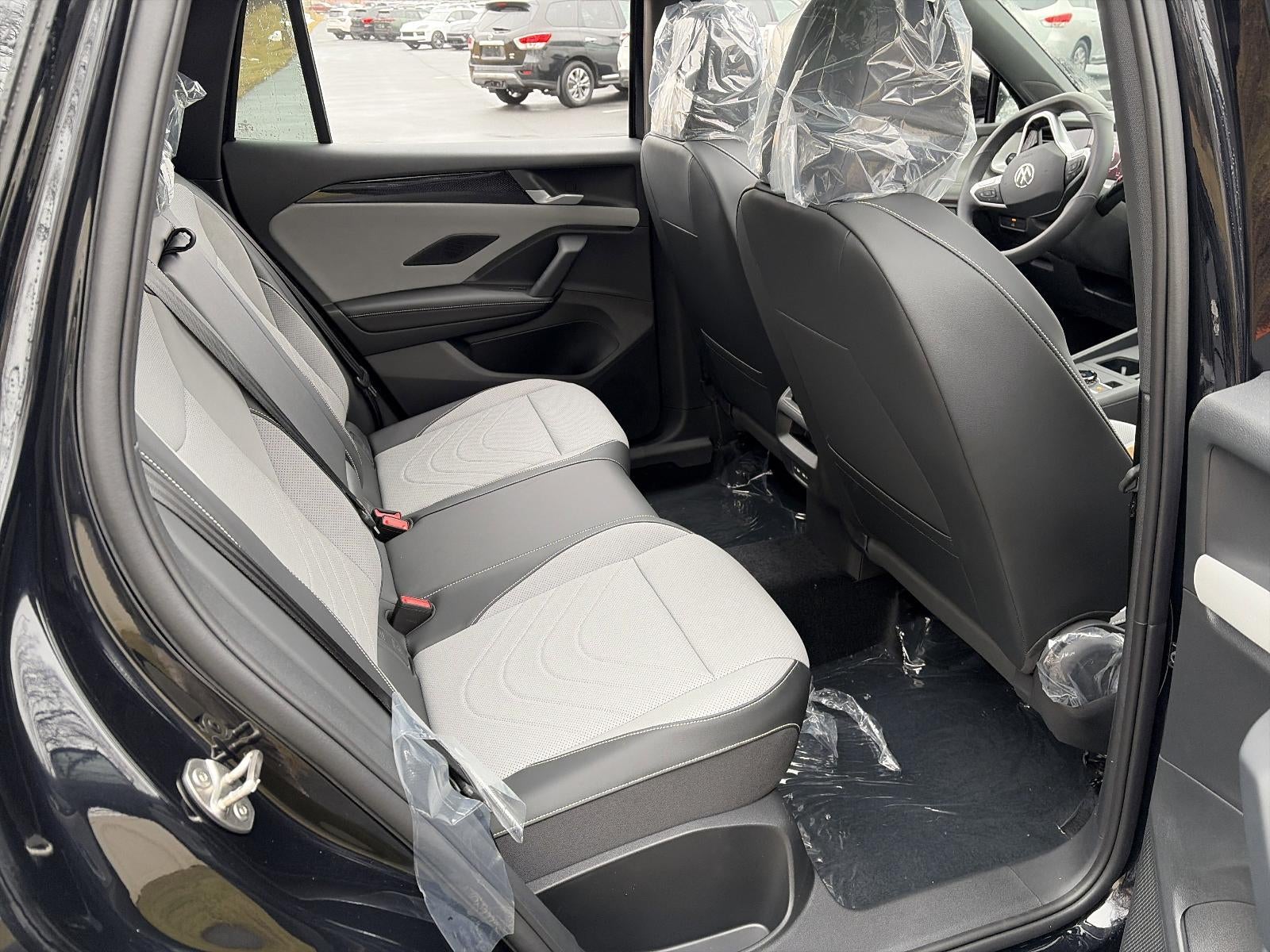 2026 Volkswagen Tiguan SE R-Line Black 4MOTION