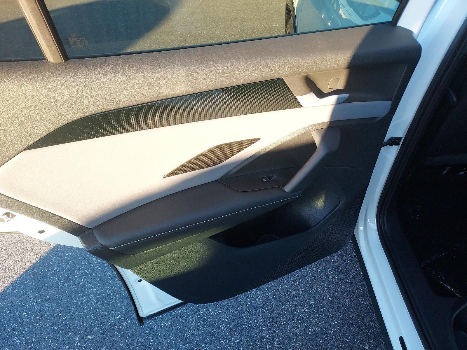 2026 Volkswagen Tiguan 2.0T SE R-Line Black 4MOTION