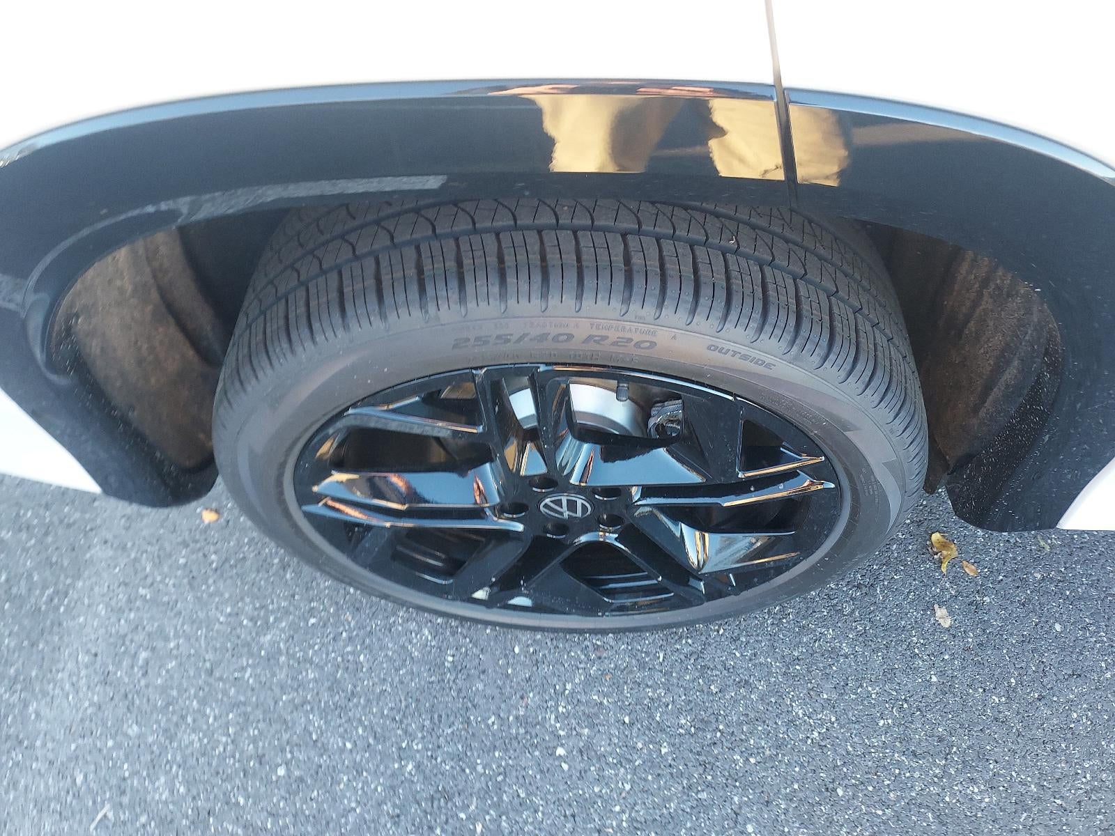 2026 Volkswagen Tiguan 2.0T SE R-Line Black 4MOTION