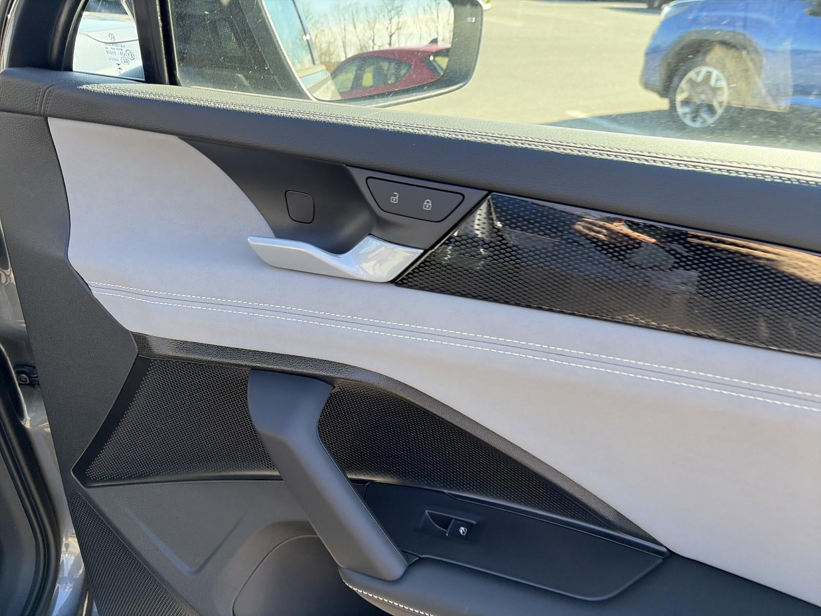 2026 Volkswagen Tiguan SE R-Line Black 4MOTION