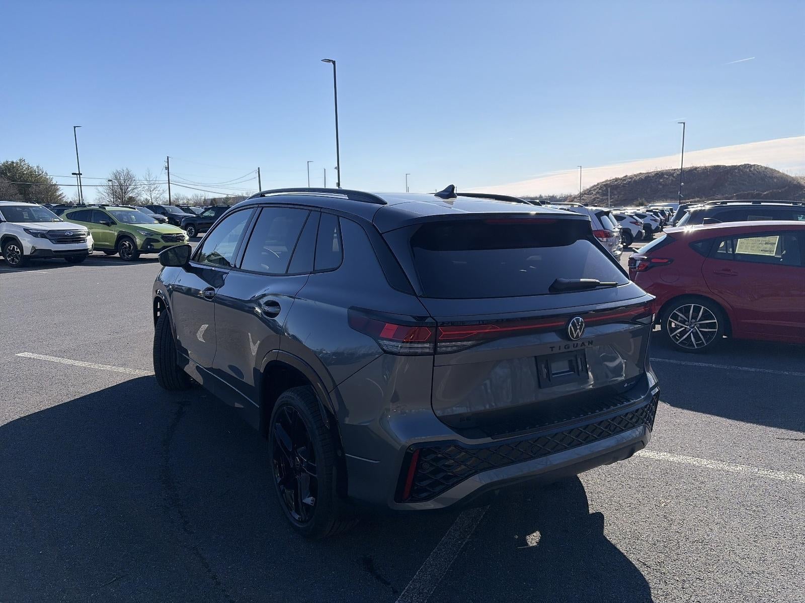 2026 Volkswagen Tiguan SE R-Line Black 4MOTION
