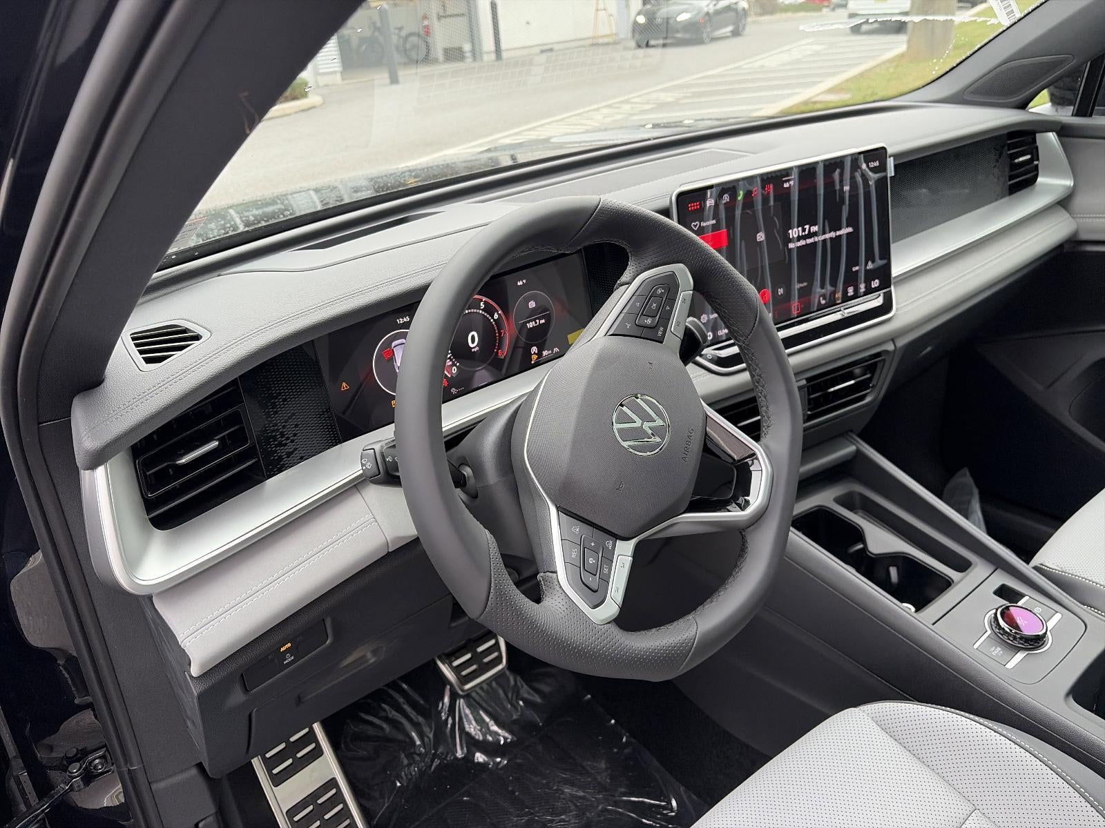 2026 Volkswagen Tiguan SE R-Line Black 4MOTION